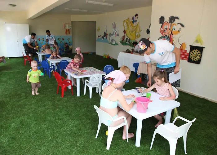 Aska Bayview Resort Okurcalar